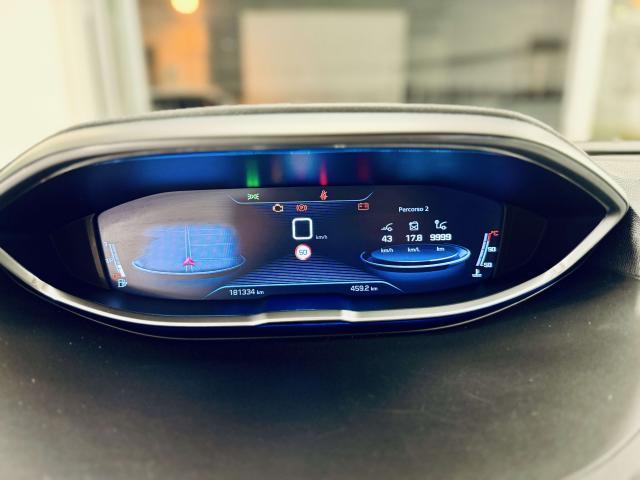 Peugeot 3008 1.6 bluehdi Access