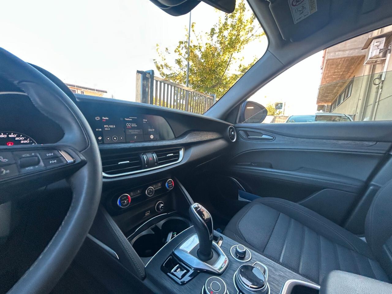 Alfa Romeo Stelvio 2.2 Turbodiesel 160 CV AT8 RWD Business