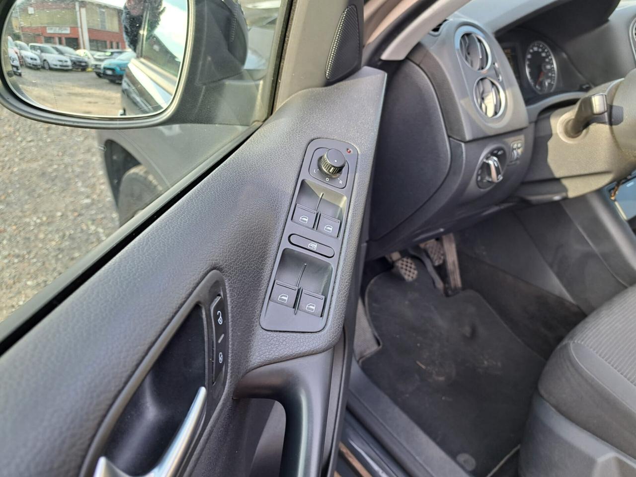 Volkswagen Tiguan 1.4 TSI 122 CV Trendline BM Technology- NEOPATENTATI