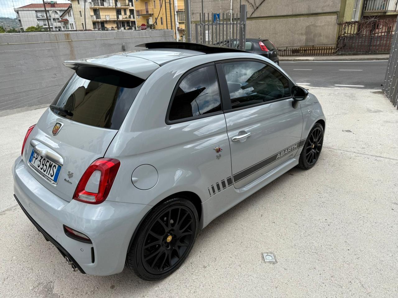 Abarth 595 1.4 Turbo T-Jet 165 CV Turismo
