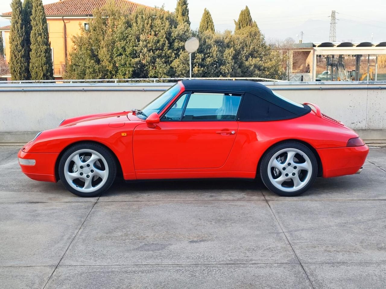 Porsche 911 Carrera 4 cat Cabriolet Varioram