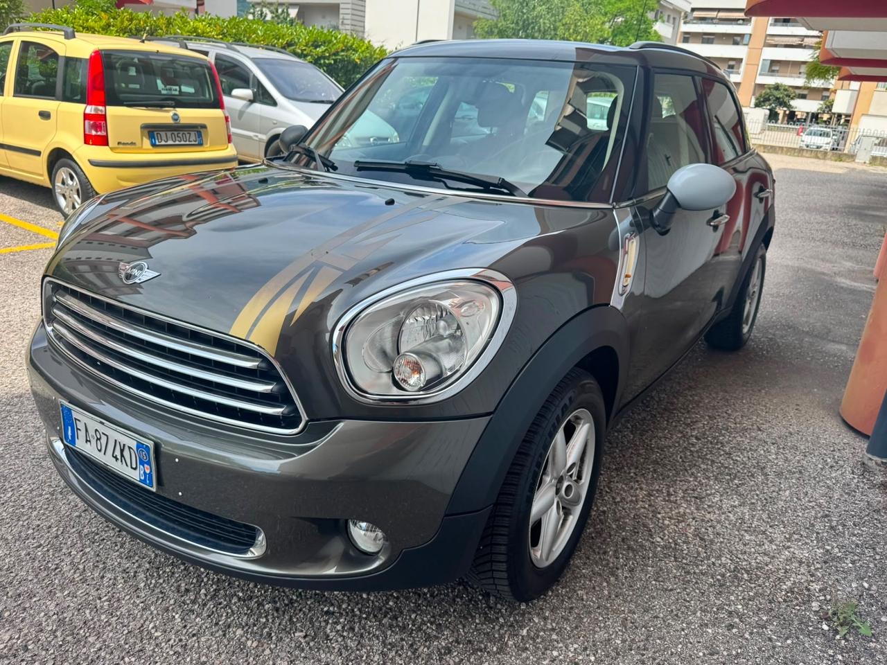 Mini Cooper D Countryman 1.6 NEOPATENTATI