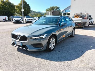 Volvo V60 B4 (d) Geartronic Momentum Business