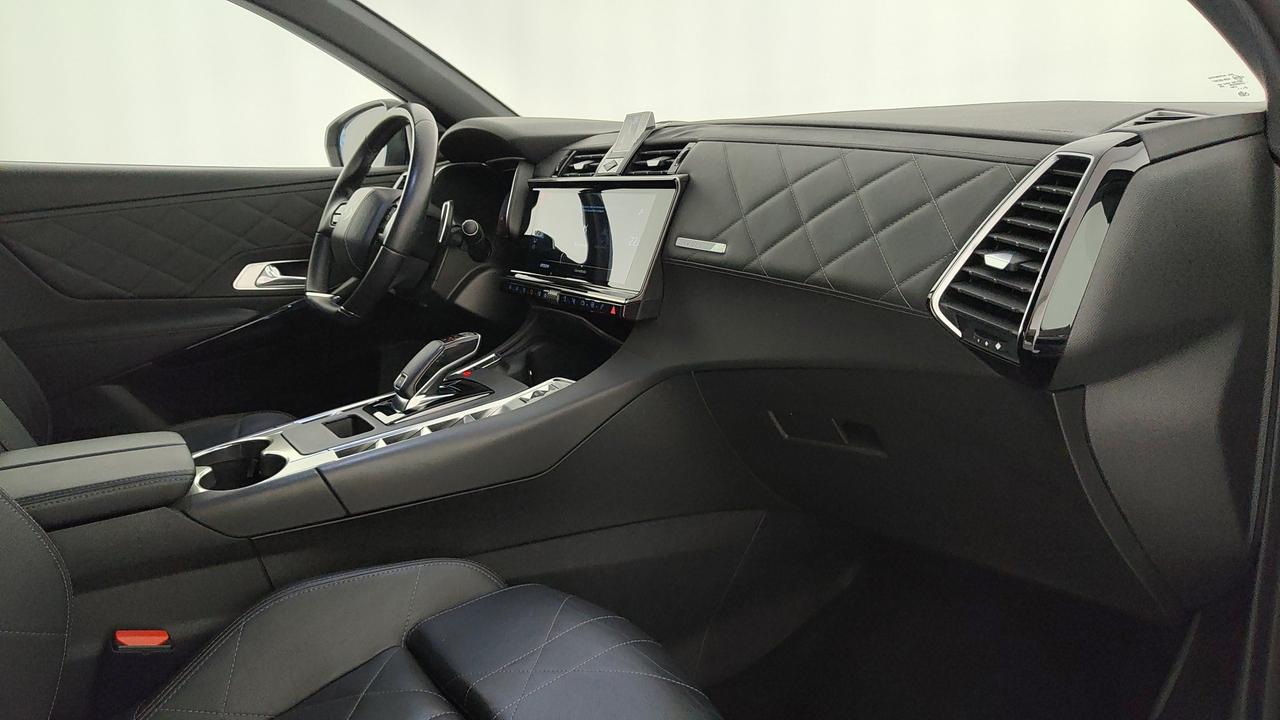 DS DS7 Crossback - DS7 Crossback 1.5 bluehdi Grand Chic 130cv auto