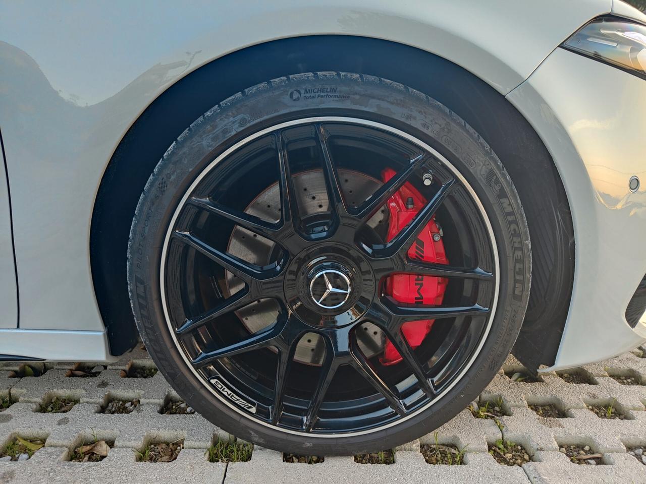 Mercedes-benz A 45 AMG A 45S AMG 4Matic