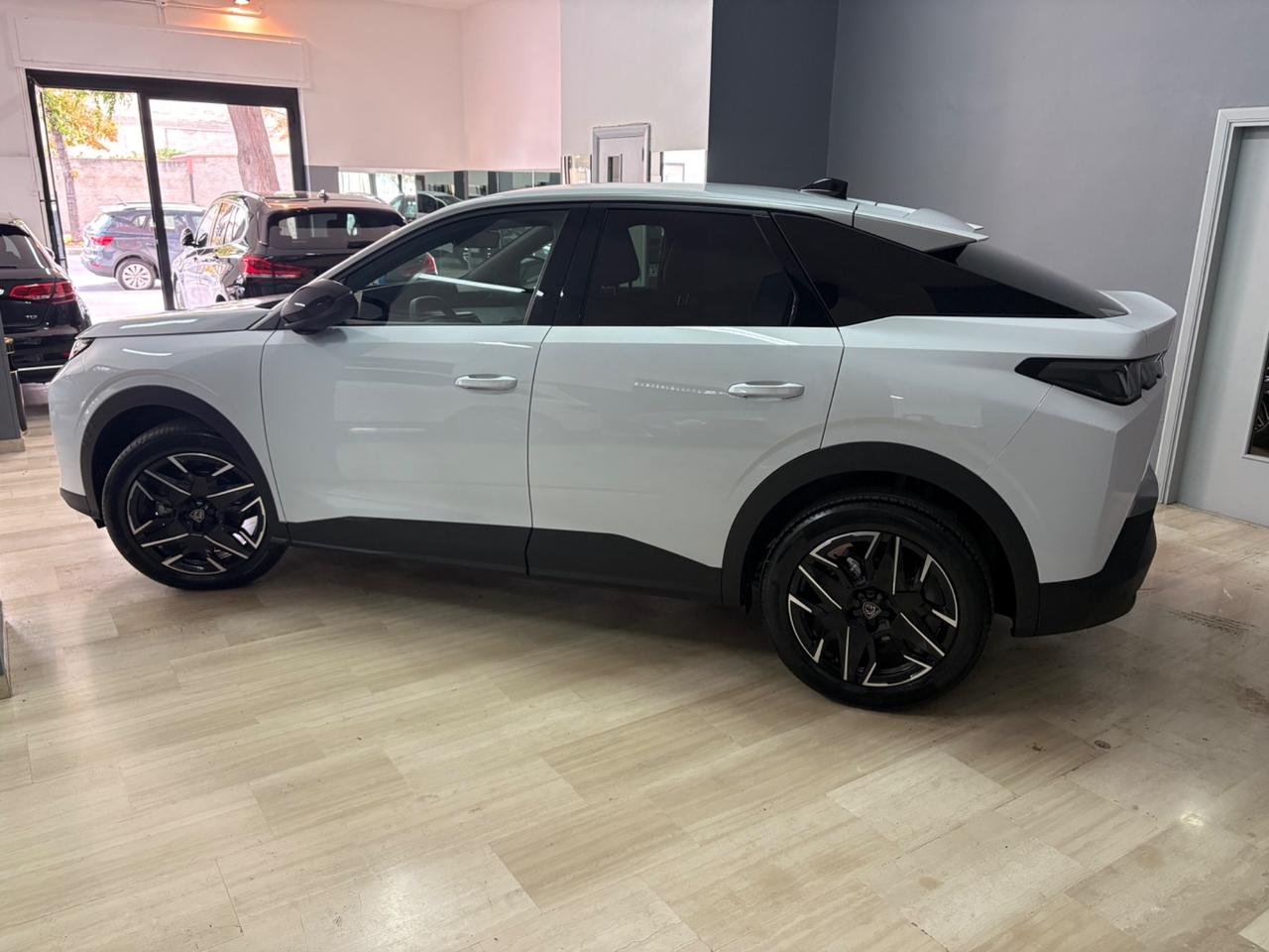 Peugeot 3008 Hybrid 145 e-DCS6 Allure