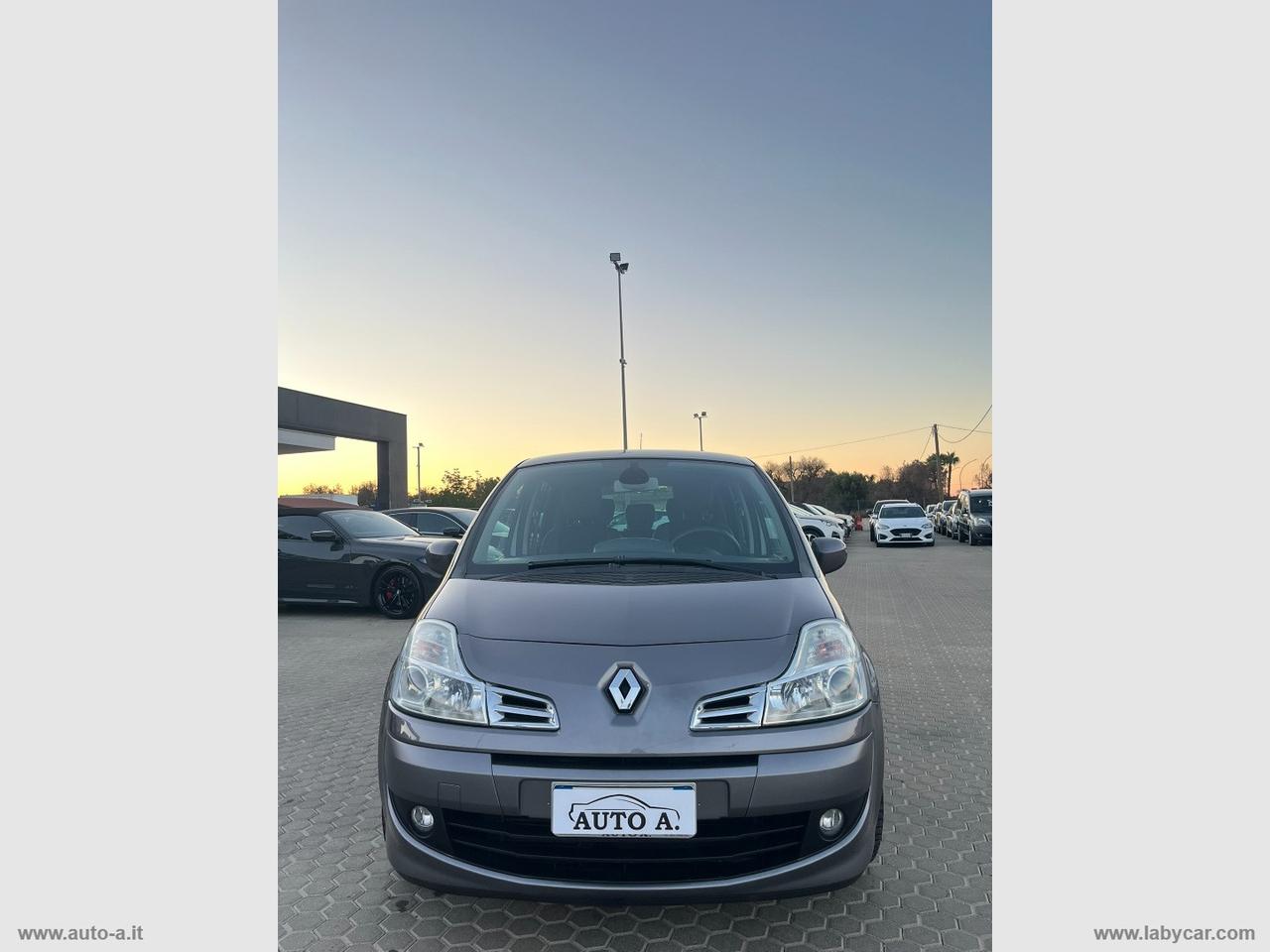 RENAULT Grand Modus 1.5 dCi 90 CV Night&Day