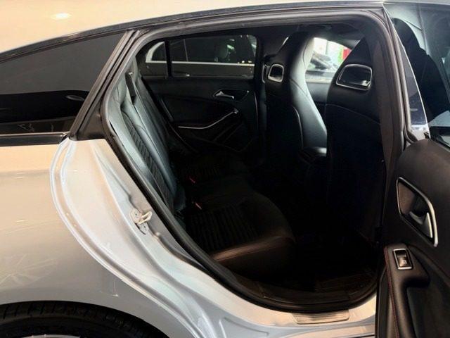 MERCEDES-BENZ CLA 200 d S.W. Automatic Premium Plus AMG+NIGHT EDITION