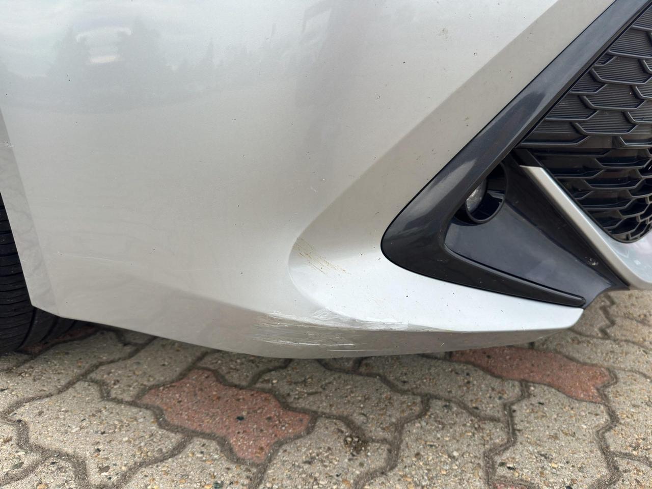 Toyota Corolla 1.8h Style cvt