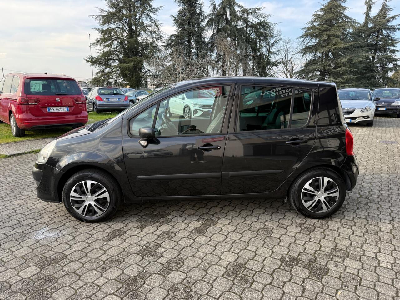 Renault Modus 1.2 b.|NEOPATENTATI