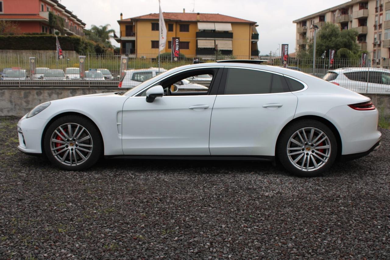 Porsche Panamera 4.0 Turbo