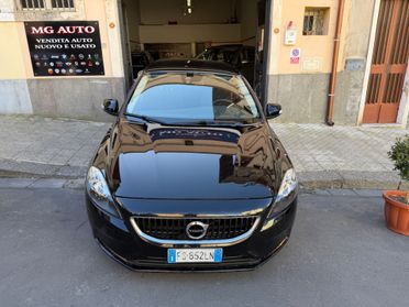 Volvo V40 D2 Business