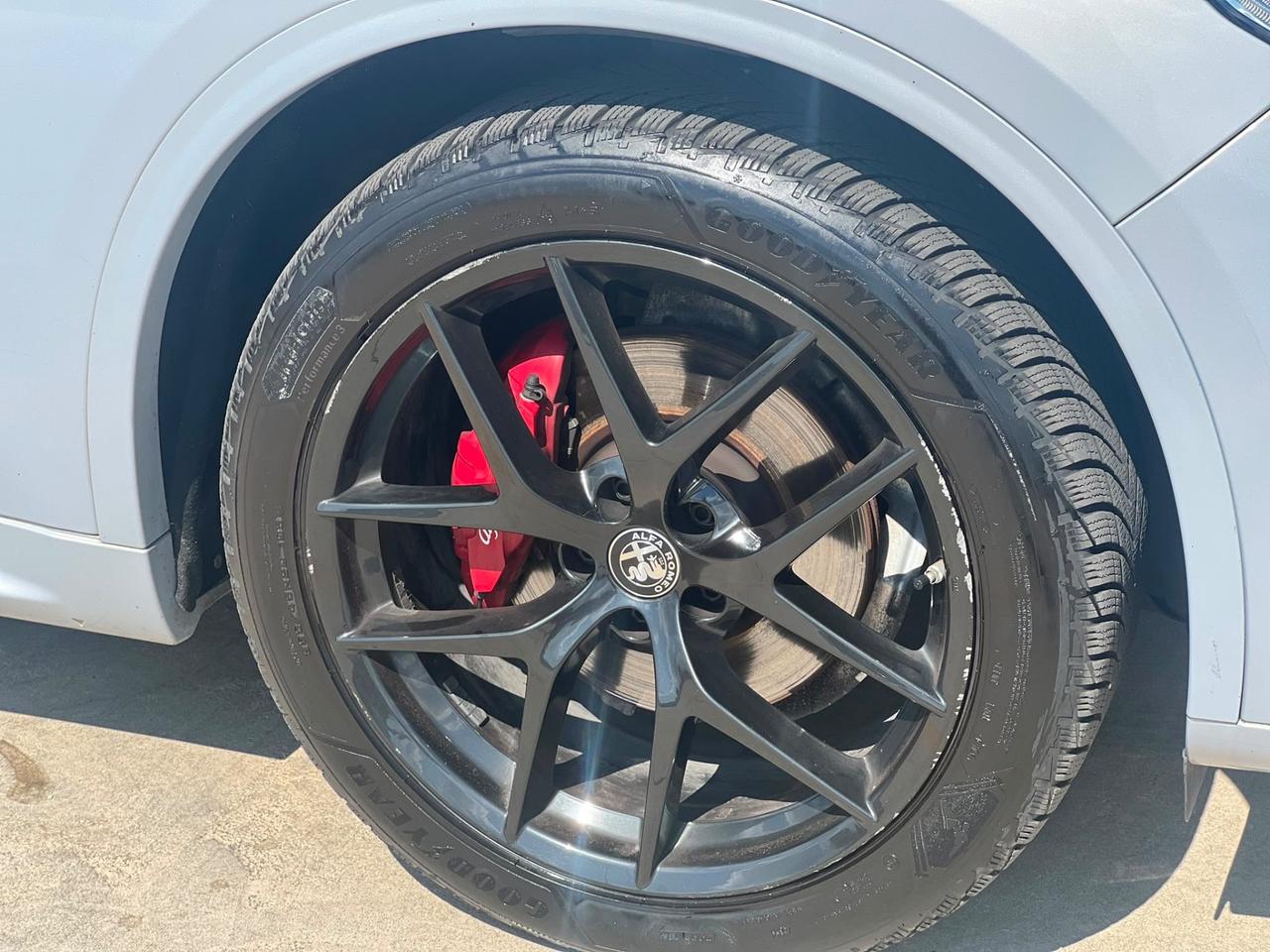 Alfa Romeo Stelvio 210 CV AT8 Q4 Veloce Tì