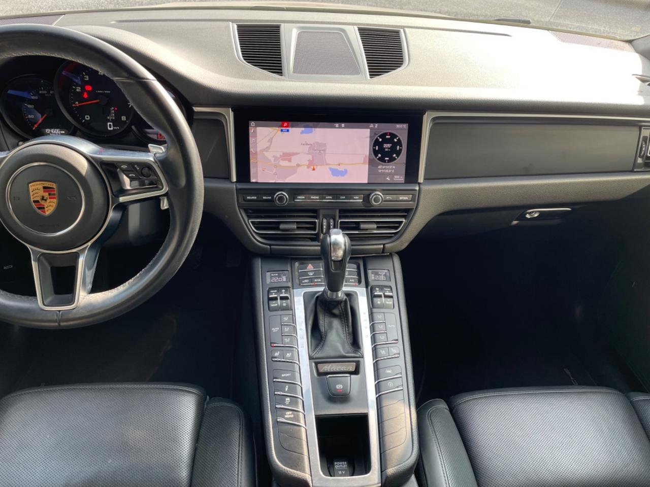 Porsche Macan 2.0 245 cv PDK