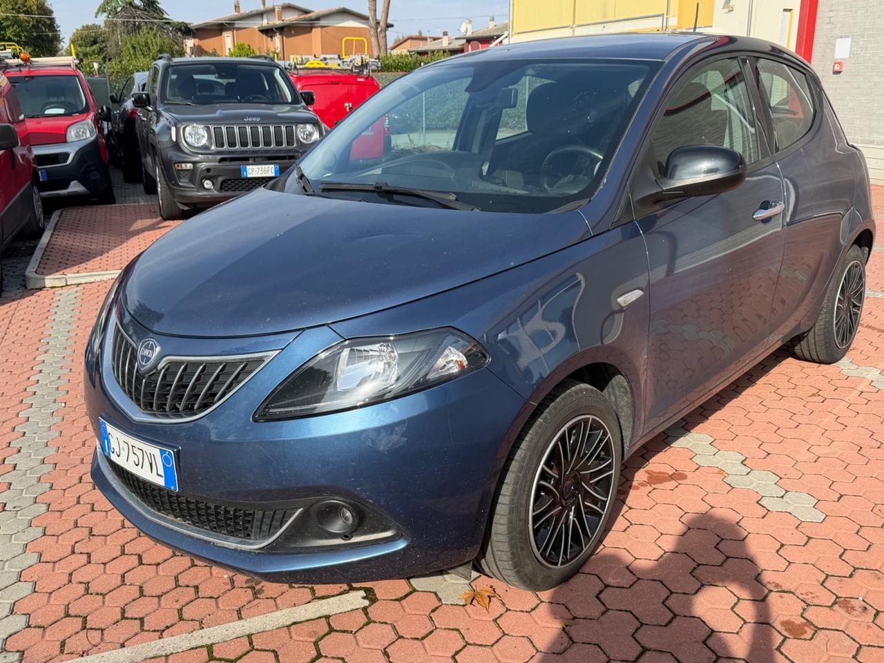 Lancia Ypsilon 1.0 FireFly 5 porte S&S Hybrid Ecochic Gold