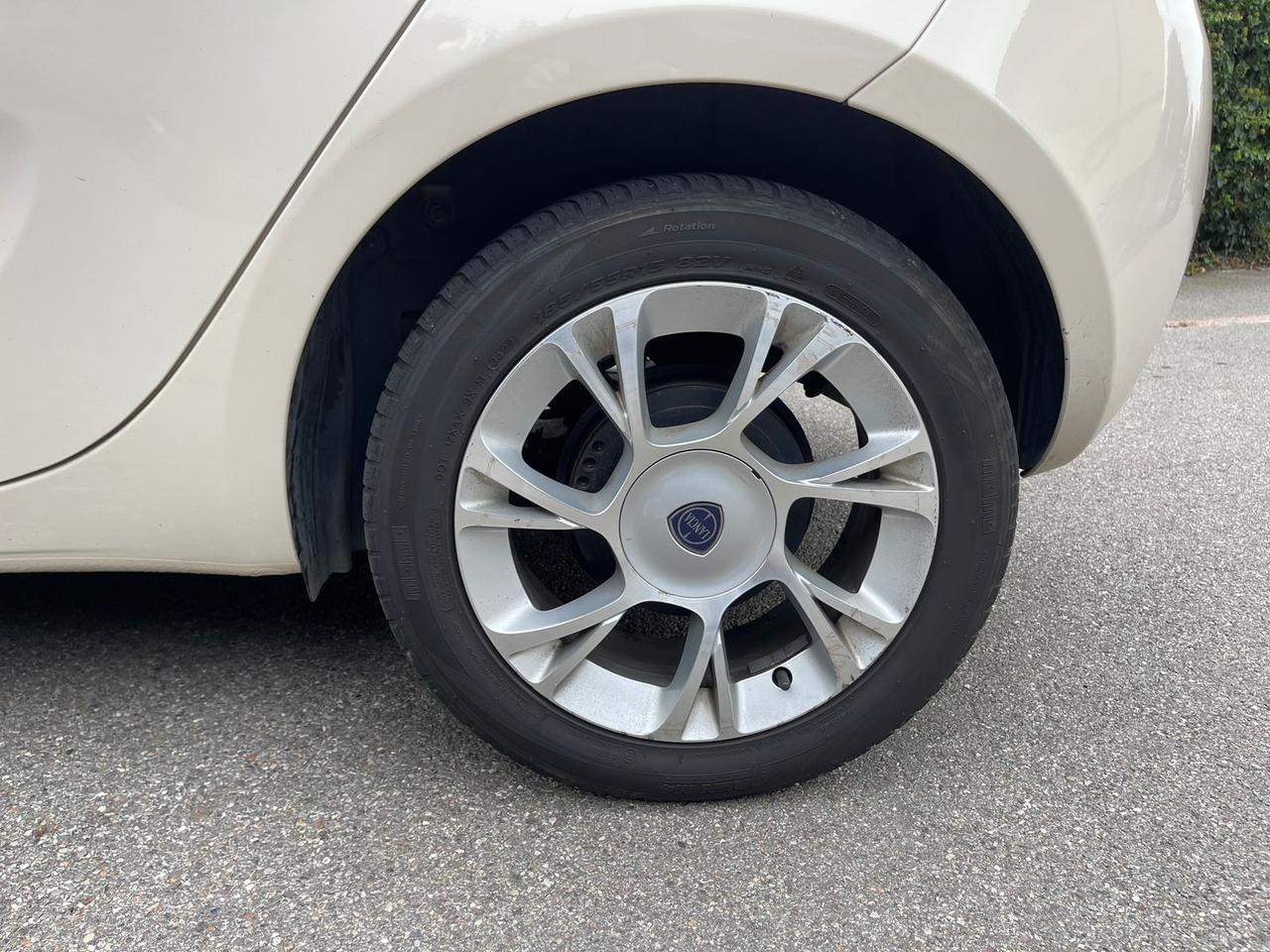 Lancia Ypsilon Opening Edition 1.2 #7630