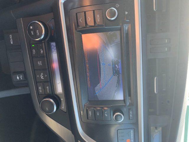 TOYOTA Auris Touring Sports 1.4 D-4D Lounge
