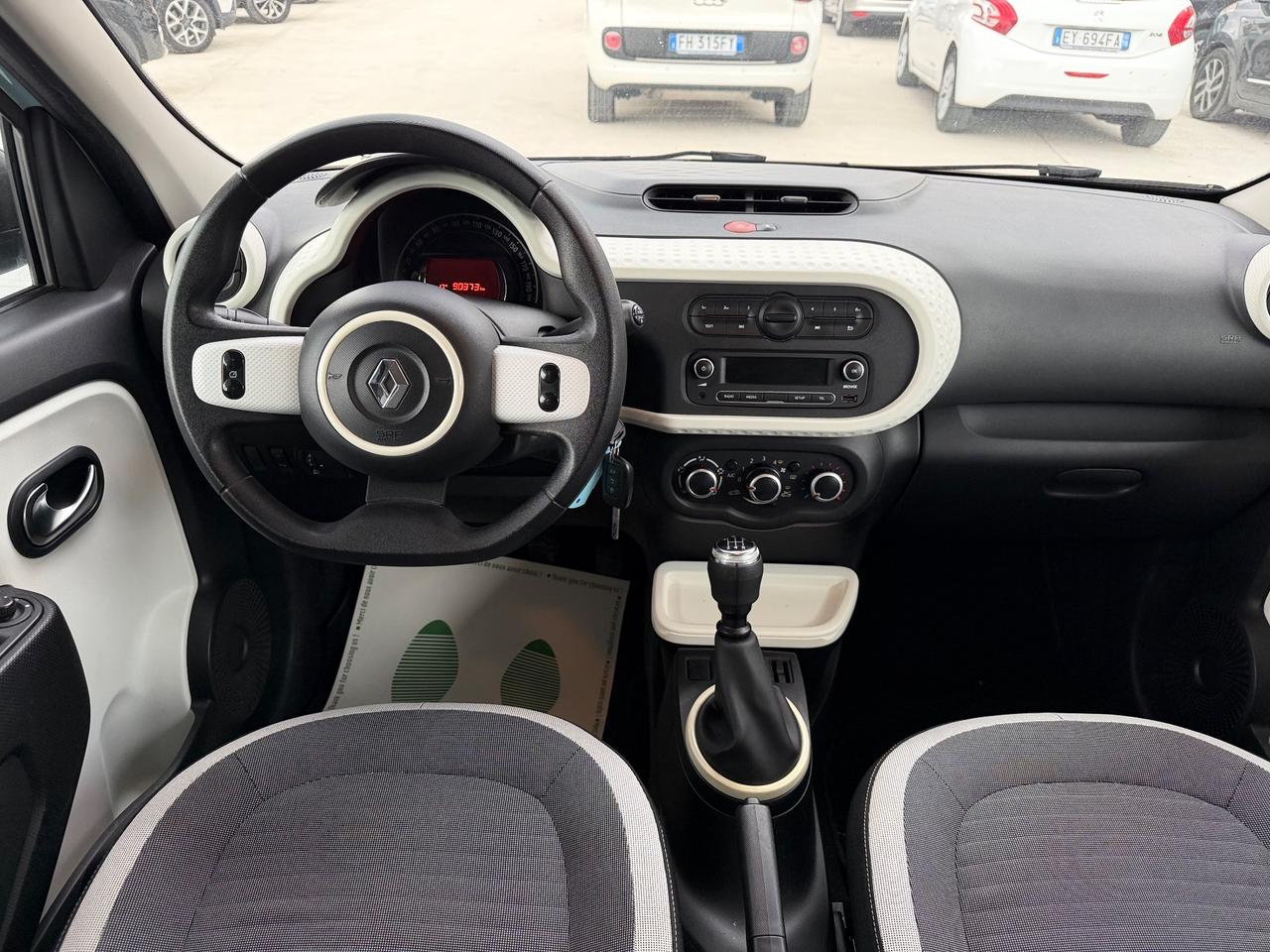 Renault Twingo SCe Stop&Start La Parisienne