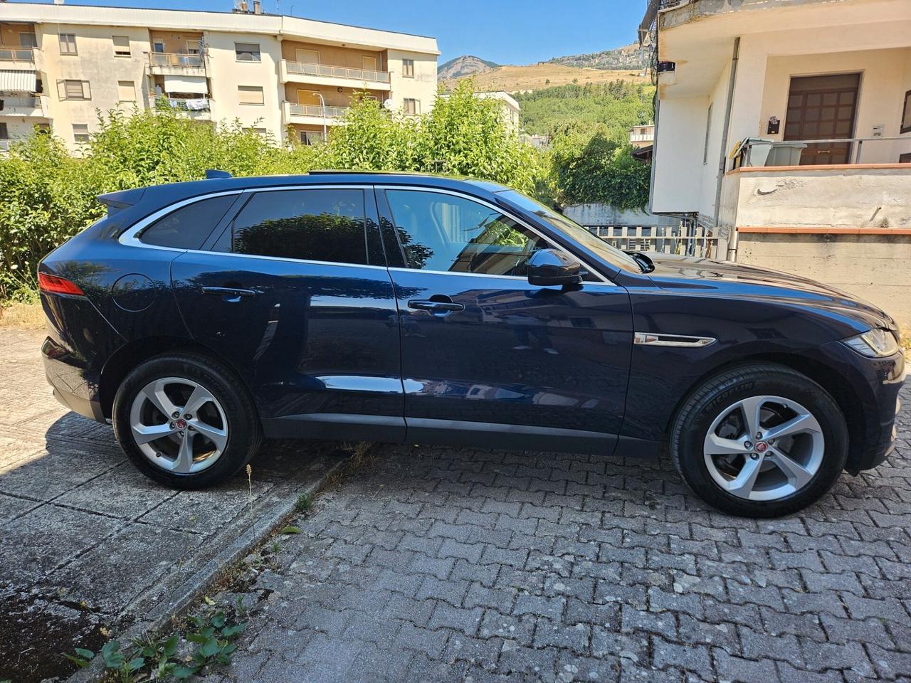 Jaguar F-Pace 2.0 D 240 CV AWD aut. Portfolio
