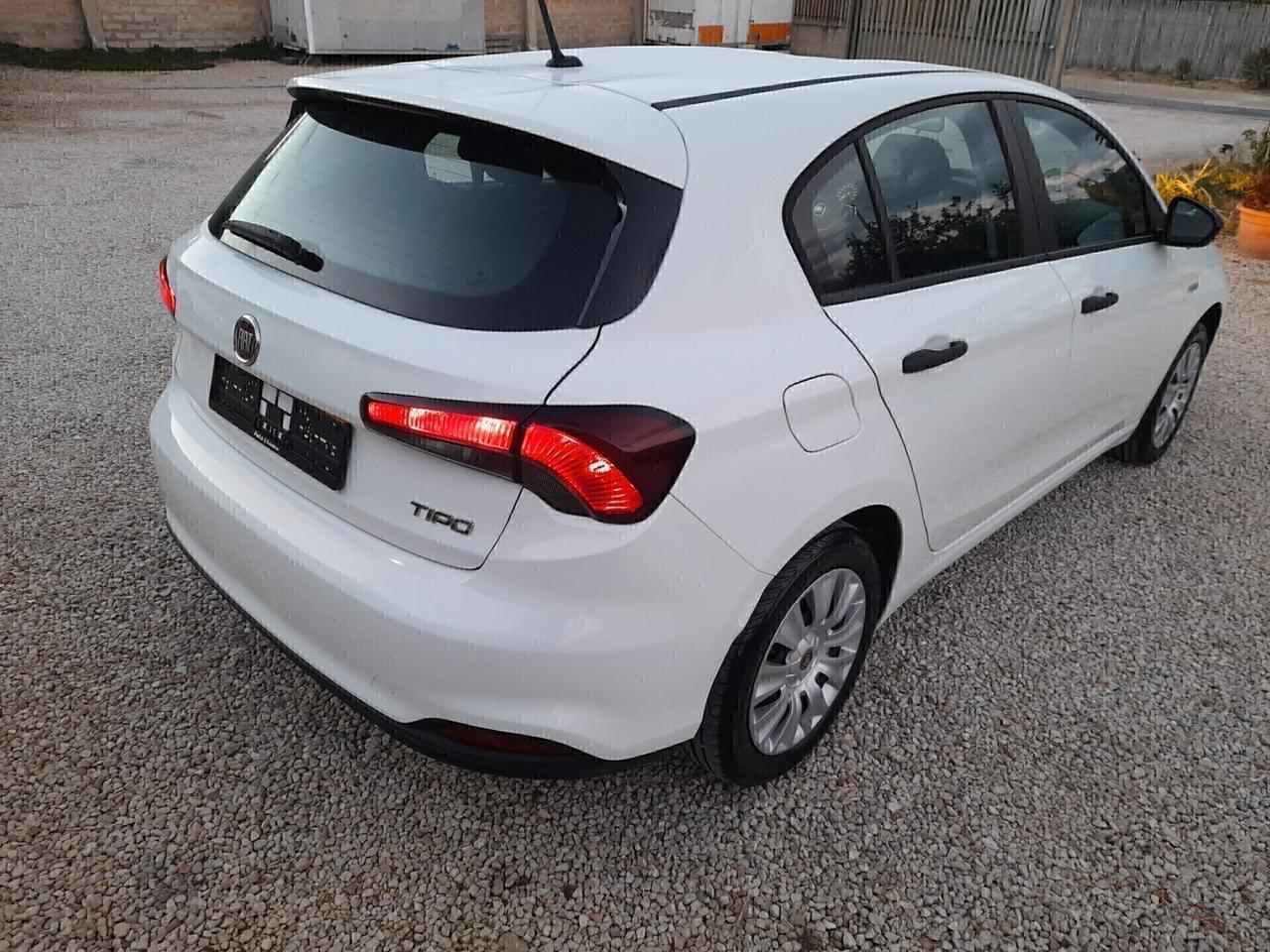 Fiat Tipo 1.0 5 porte City Life anno 2021