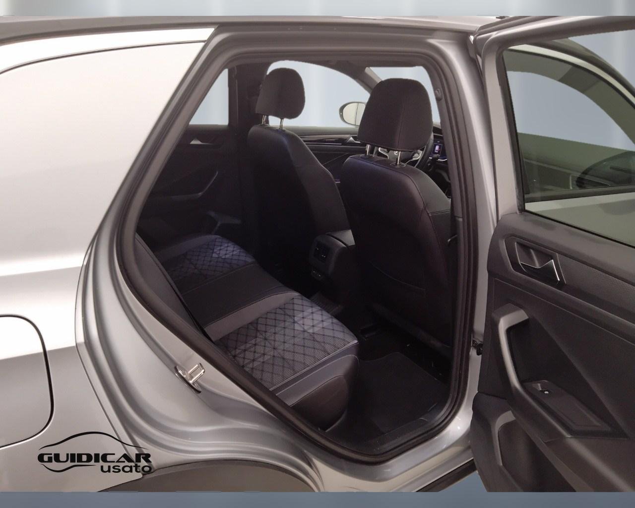 VOLKSWAGEN T-Roc I 2022 - T-Roc 2.0 tdi R-Line 150cv dsg