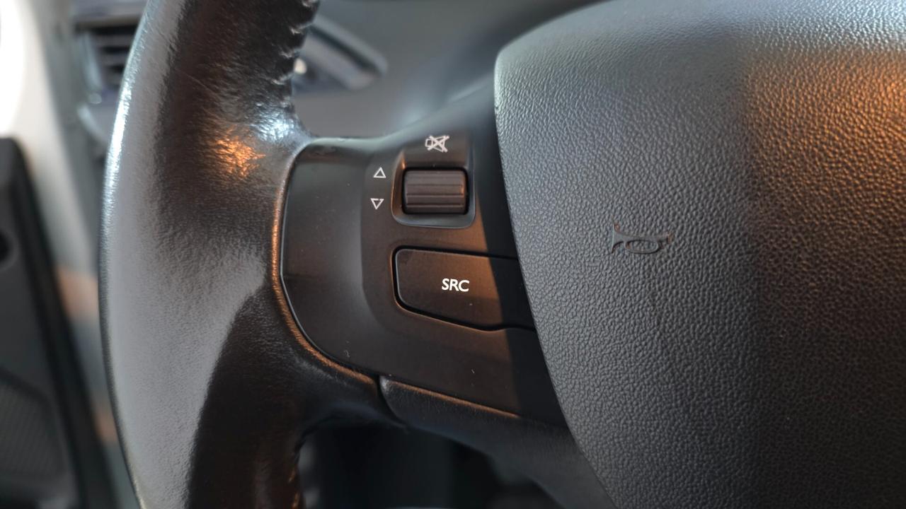 Peugeot 208 BlueHDi 75 5 porte Allure