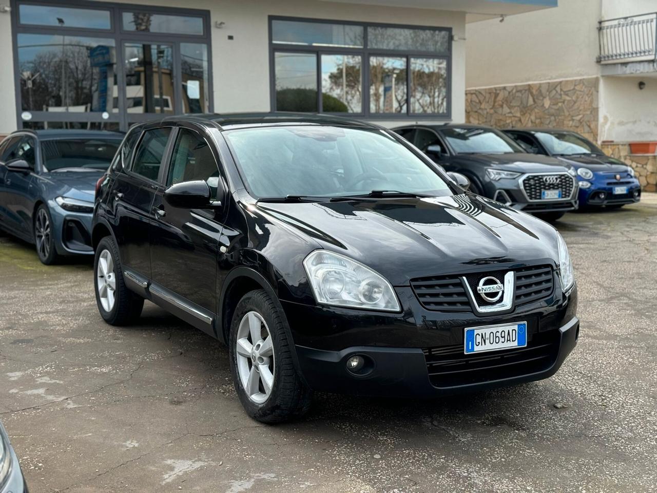 Nissan Qashqai 2.0 dCi DPF 4WD Acenta