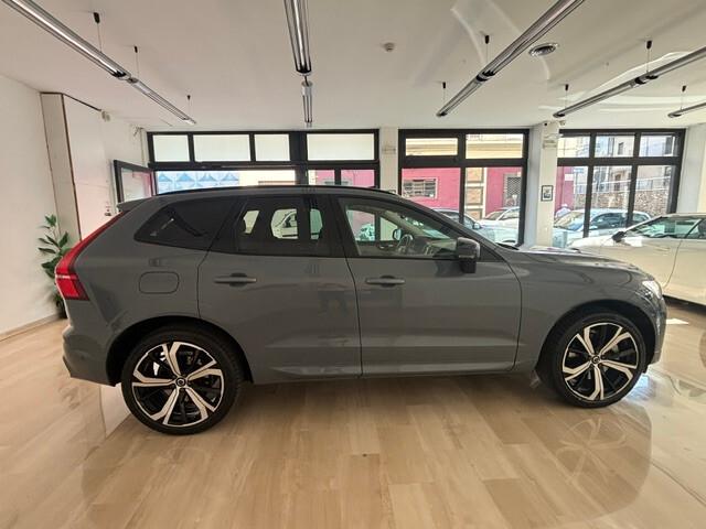 Volvo XC60 2.0d b4 Ultimate Dark awd 2024