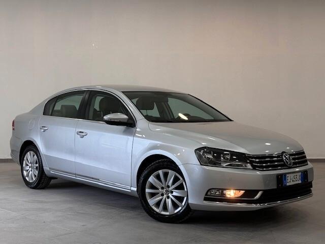 Volkswagen Passat 2.0 TDI Highline BlueM. Tech.