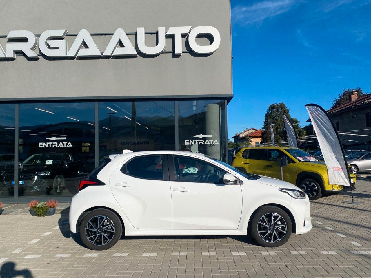 Toyota Yaris 1.5h Lounge