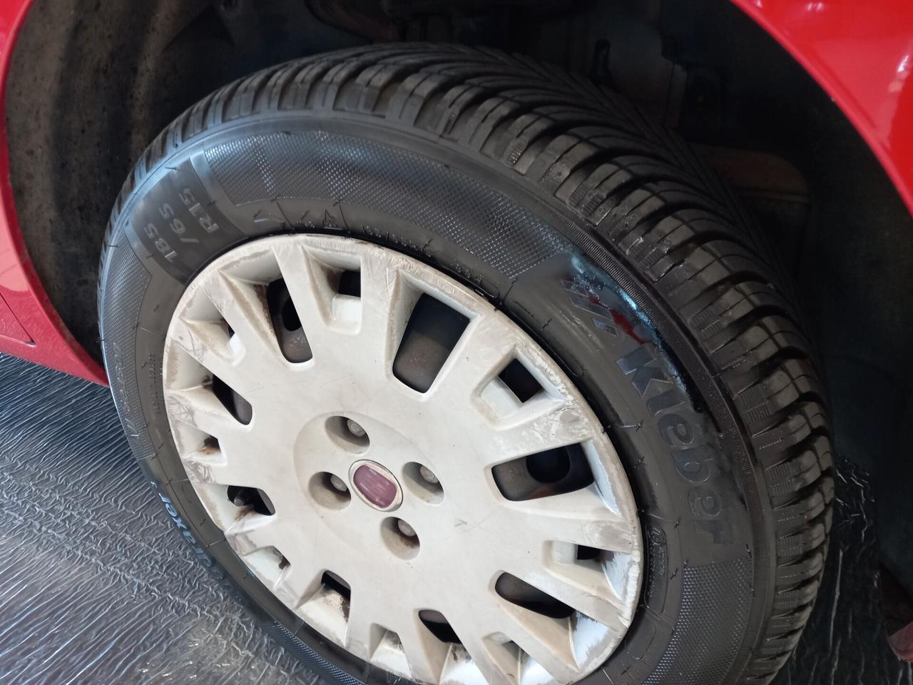 Fiat Fiorino 1.4 8V Combi Semivetrato Natural Power SX