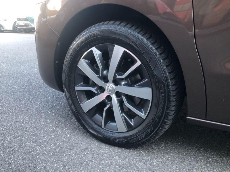 Toyota Proace Verso 2.0D 144Cv M/T L1 Executive 8 p.