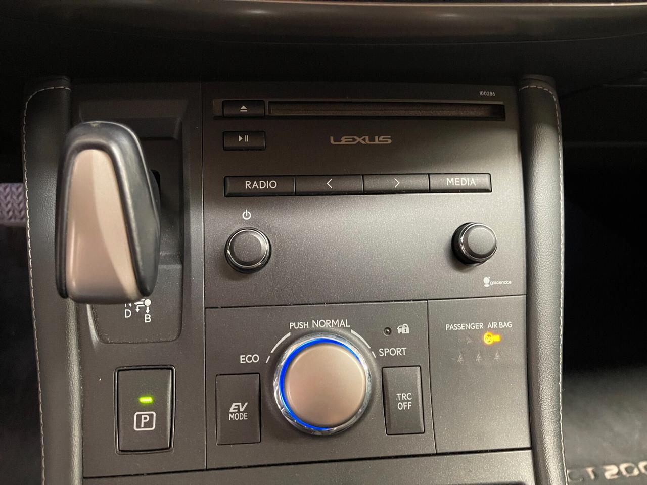 Lexus CT 200h Sport Black Street 1.8 hybrid-Ok Neop-LEGGI SOTTO