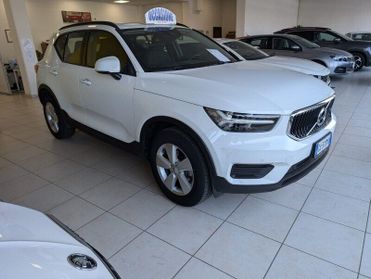 Volvo XC40 XC40 D3 Momentum Core