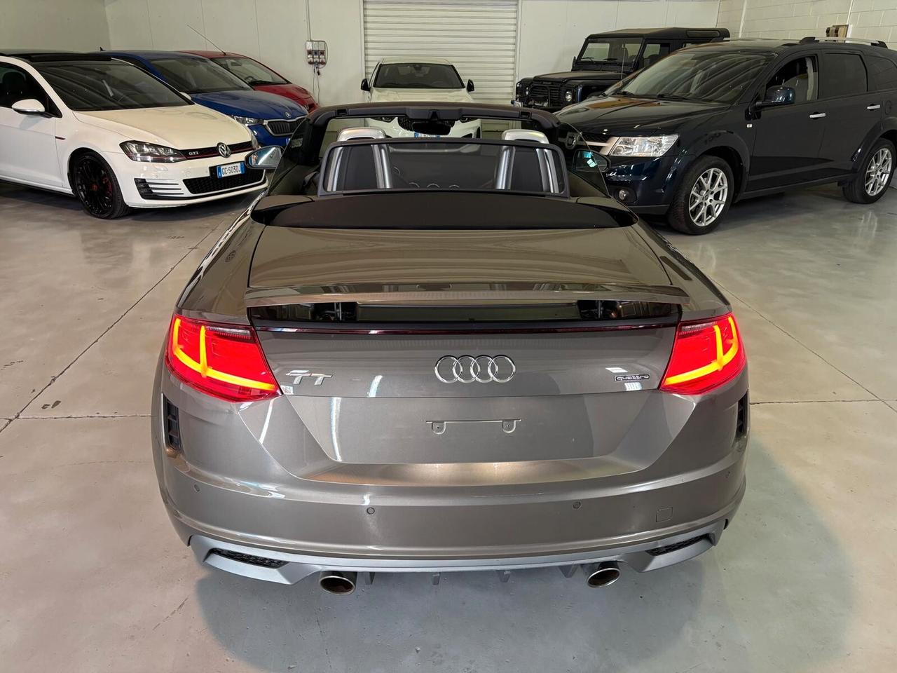 Audi TT Coupé 45 TFSI quattro S tronic S-LINE