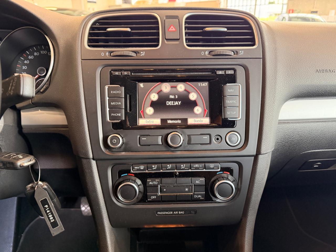 Volkswagen Golf 1.6 TDI DPF DSG 5p. Highline