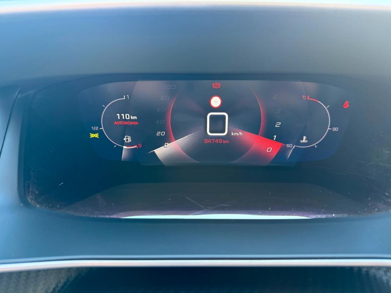 Peugeot 2008 1.5 HDi 110 2022 Allure Pack