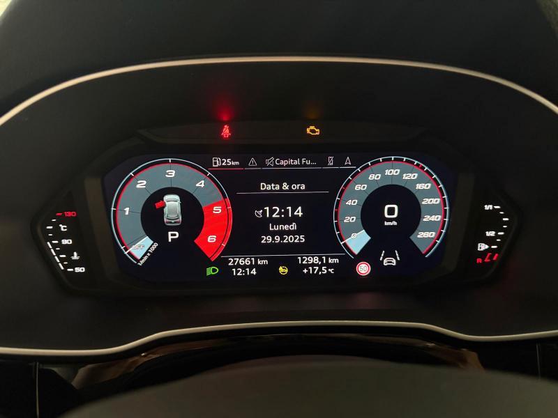 Audi Q3 35 2.0 tdi Business quattro s-tronic