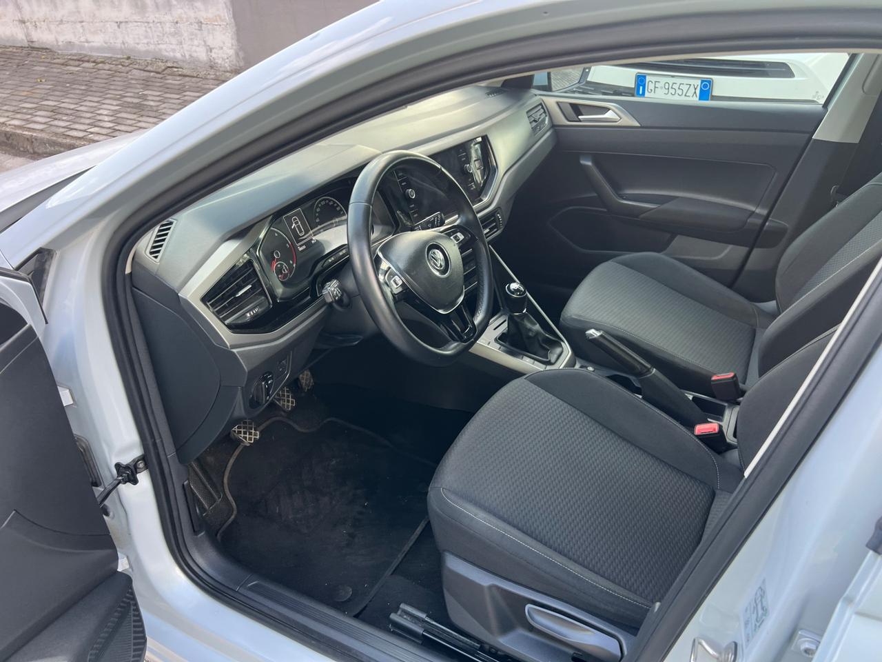 Volkswagen Polo 1.6 TDI 80cv Comfortline 2019