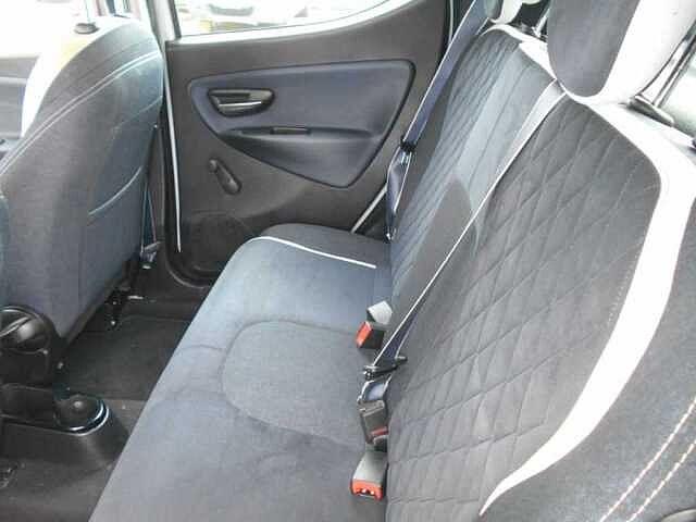 Lancia Ypsilon 1.2 69 cv 5p GPL Ecochic Mya Finanziato