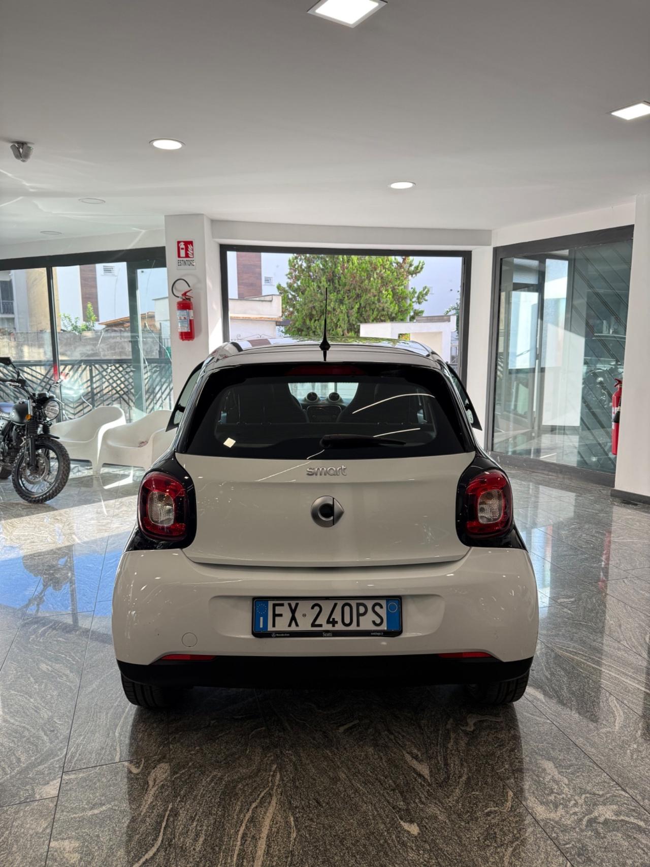 Smart ForFour 70 1.0 Youngster 71Cv My18