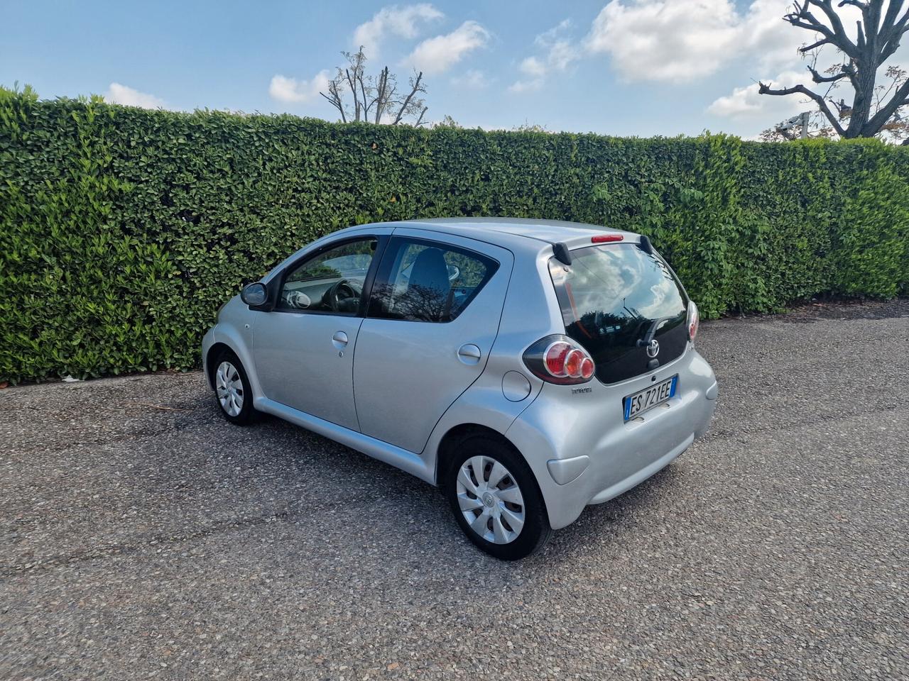 Toyota Aygo 1.0 69cv 5p 77000km