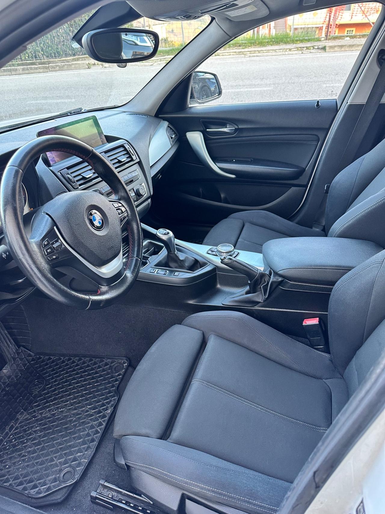 Bmw 118 118d 5p. Sport
