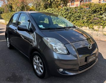 Yaris 1.4 D-4D 5 porte Navi