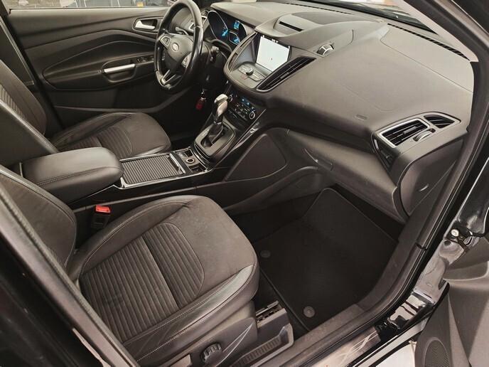 Ford Kuga 1.5 TDCI 120 CV S&S 2WD Powershift TITANIUMM