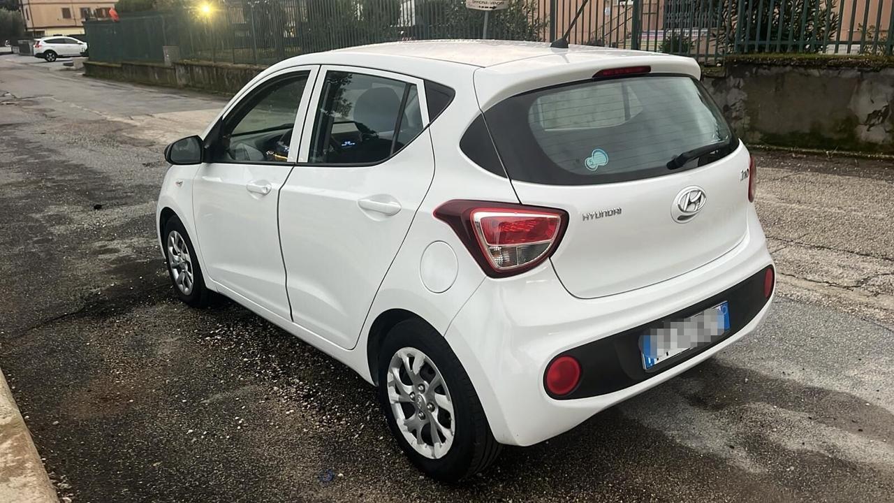 Hyundai i10 1.2 MPI Style PER NEOPANTENTATI