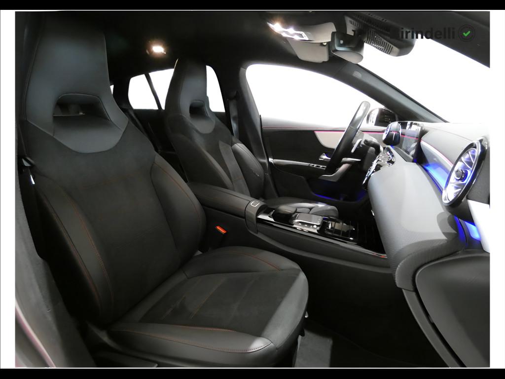 Mercedes-Benz CLA S.Brake (X118) - CLA 200 d Automatic Shooting Brake Premium