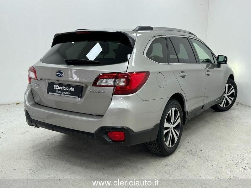 Subaru Outback 2.5i Lineartronic Premium (TETTO)