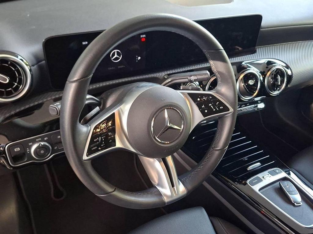 Mercedes CLA Shooting Brake 180 D Advanced 8G-DCT