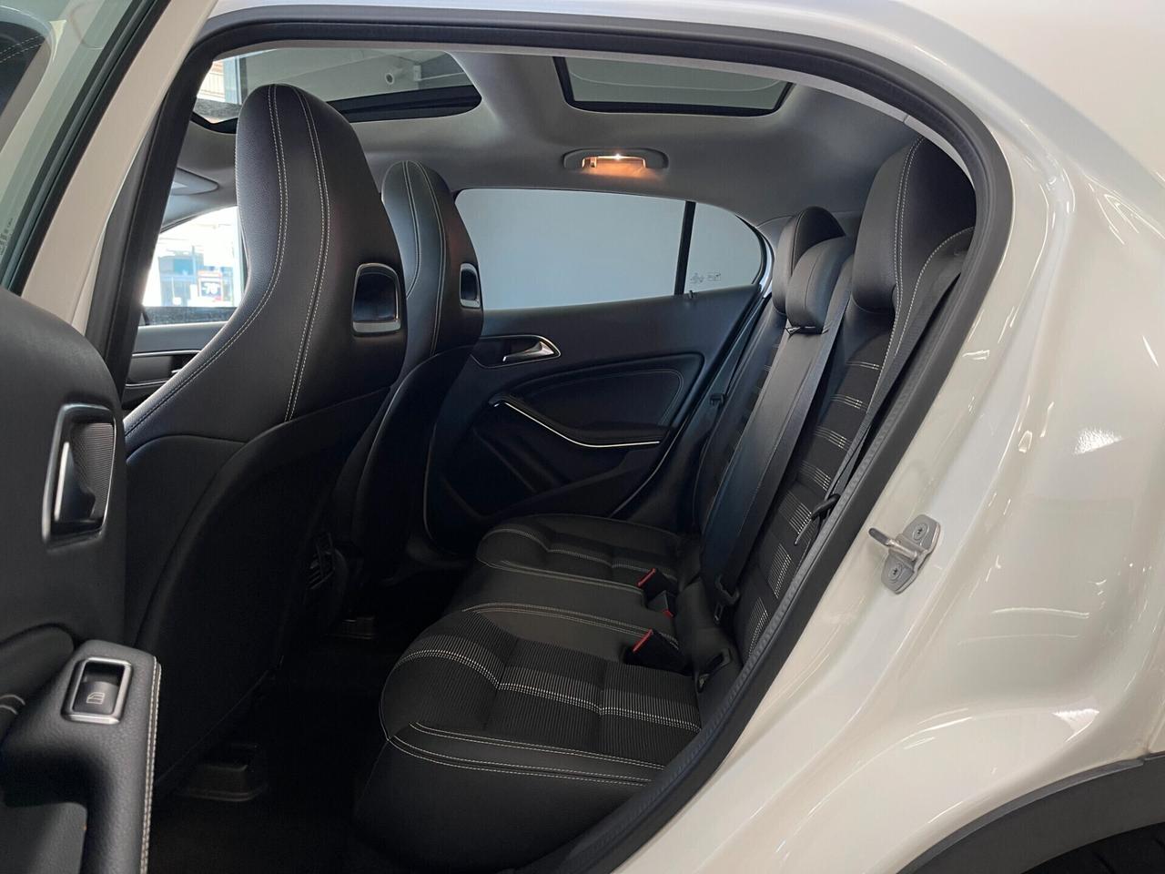 Mercedes-benz GLA 200d 136cv AMG Premium
